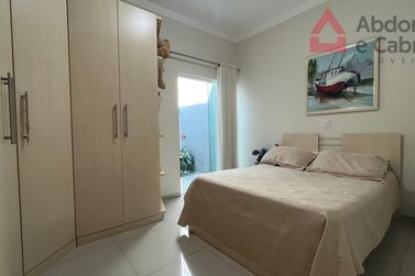 Casa &agrave; venda - 233m&sup2; - Jardim Global