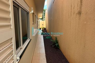 Casa &agrave; venda - 270m&sup2; - Jardim Lisboa