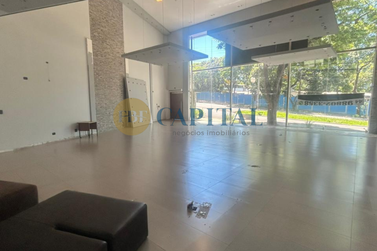Sal&atilde;o Comercial para alugar - 432m&sup2; - Zona III