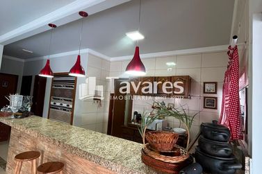 Ch&aacute;cara &agrave; venda - 6050m&sup2; - Zona VII