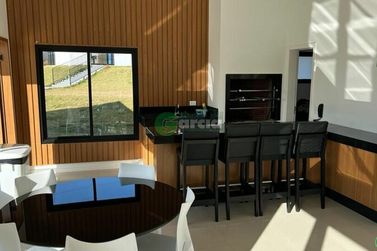 Terreno &agrave; venda - 252m&sup2; - Res. Paysage Unique