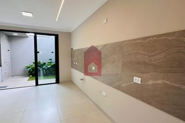 Casa &agrave; venda - Jardim Portugal