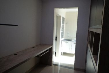 Apartamento &agrave; venda - 106m&sup2; - Zona I