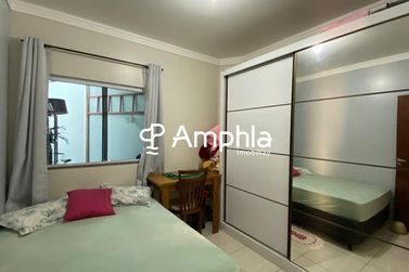 Casa &agrave; venda - 54m&sup2; - Neva