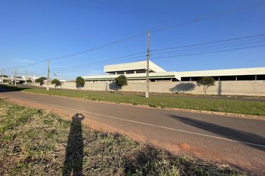 Terreno &agrave; venda - 2339m&sup2; - Parque Viena