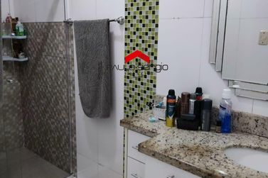 Sobrado &agrave; venda - 324m&sup2; - Jardim Global