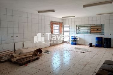 Sal&atilde;o Comercial para alugar - 4000m&sup2; - Parque 1&ordm; de Maio