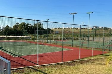 Terreno &agrave; venda - 243m&sup2; - Zona III