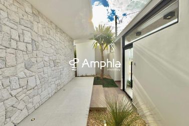 Casa &agrave; venda - 180m&sup2; - Recanto Tropical