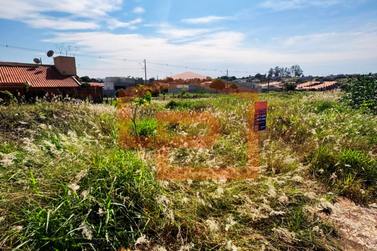 Terreno &agrave; venda - 144m&sup2; - Jardim Pimentel