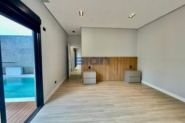 Casa &agrave; venda - 364m&sup2; - Portal Das &Aacute;guas