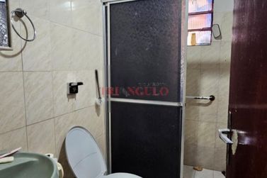 Casa &agrave; venda - 84m&sup2; - CONJUNTO RESIDENCIAL VINTE E SEIS D