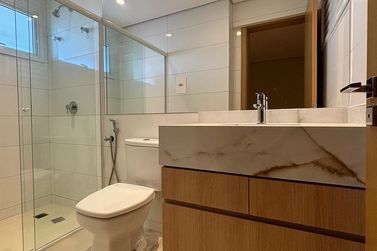 Apartamento &agrave; venda - 180m&sup2; - Zona III