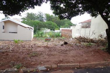 Terreno &agrave; venda - 261m&sup2; - Parque dos Bandeirantes