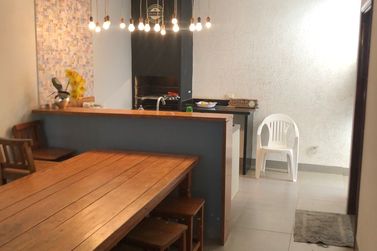 Sobrado &agrave; venda - 152m&sup2; - Zona II