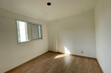 Apartamento &agrave; venda - 87m&sup2; - JARDIM DOS PRINCIPES