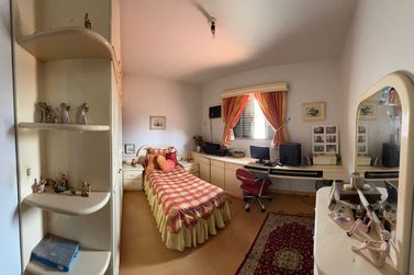 Sobrado para alugar - 241m&sup2; - Zona 1 A