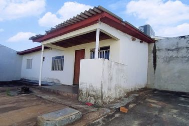 Casa &agrave; venda - 205m&sup2; - Zona II