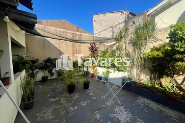 Casa &agrave; venda - 90m&sup2; - Zona VI