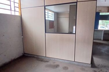 Sal&atilde;o Comercial para alugar - 240m&sup2; - Zona I