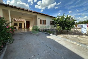 Casa para alugar - Conjunto Patrim&ocirc;nio Umuarama