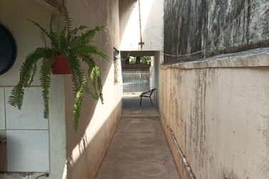 Casa &agrave; venda - 80m&sup2; - Zona VI