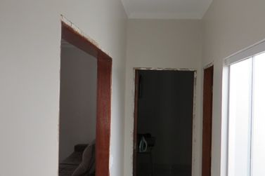 Casa &agrave; venda - 150m&sup2; - Jardim Tropical