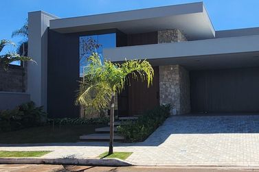 Casa &agrave; venda - 247m&sup2; - Parque Residencial Interlagos
