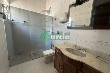 Sobrado para alugar - Zona II