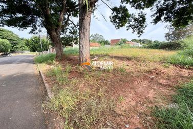 Terreno &agrave; venda - Parque san Gaetano