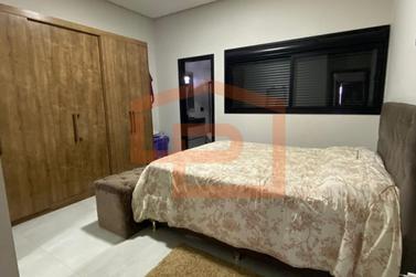 Casa &agrave; venda - 153m&sup2; - Jardim Caravelle