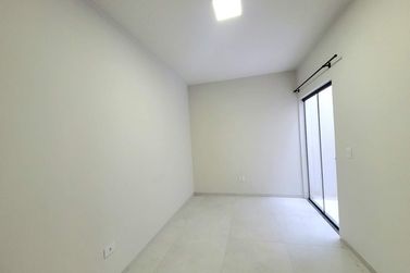 Casa &agrave; venda - 81m&sup2; - Zona V
