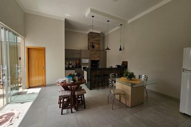 Casa &agrave; venda - 160m&sup2; - Jardim Ibis