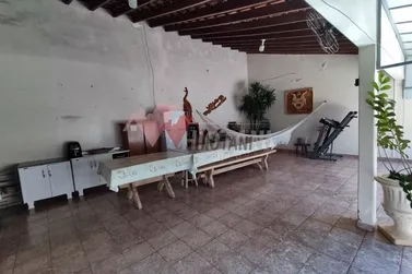Casa &agrave; venda - Zona I-A