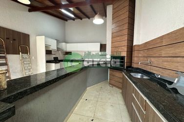 Casa para alugar - Jardim Tamoio