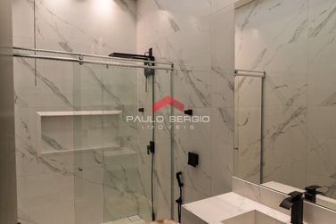 Casa &agrave; venda - 245m&sup2; - Zona III