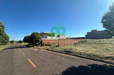 Terreno &agrave; venda - 220m&sup2; - PARQUE RESIDENCIAL METROPOLITANO
