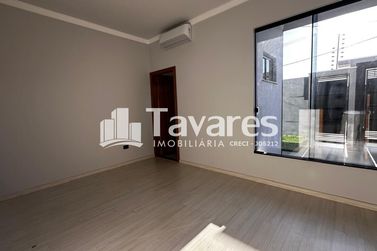 Casa &agrave; venda - 110m&sup2; - Portugu&ecirc;s