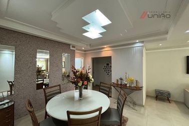 Casa &agrave; venda - 275m&sup2; - Zona 1a