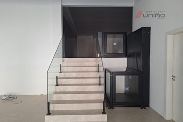 Sal&atilde;o Comercial para alugar - 243m&sup2; - Zona I