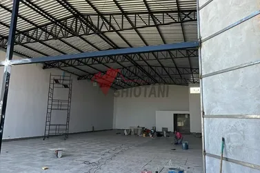 Sal&atilde;o Comercial para alugar - Zona III