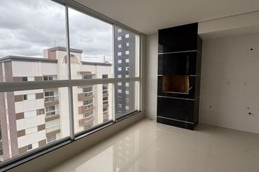 Apartamento &agrave; venda - 257m&sup2; - Zona II