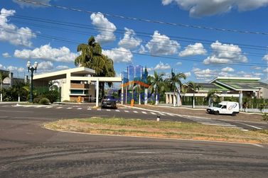 Casa &agrave; venda - 200m&sup2; - Condominio Residencial Ecoville