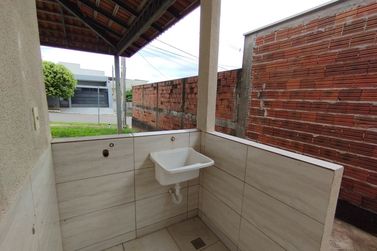 Casa para alugar - 590m&sup2; - ZONA VI