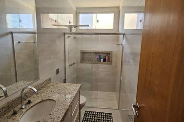 Casa &agrave; venda - 226m&sup2; - Condom&iacute;nio Ecoville