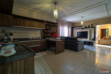 Casa &agrave; venda - 200m&sup2; - Jardim Monaco