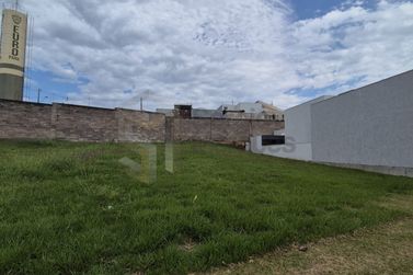 Terreno &agrave; venda - 378m&sup2; - Condom&iacute;nio Europark