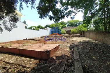 Terreno &agrave; venda - 560m&sup2; - Zona II