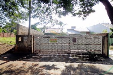 Terreno &agrave; venda - 65m&sup2; - Zona I