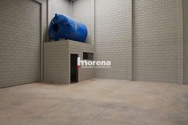Sal&atilde;o Comercial para alugar - 1000m&sup2; - Parque Industrial II